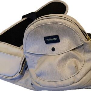 Tushbaby hip carrier